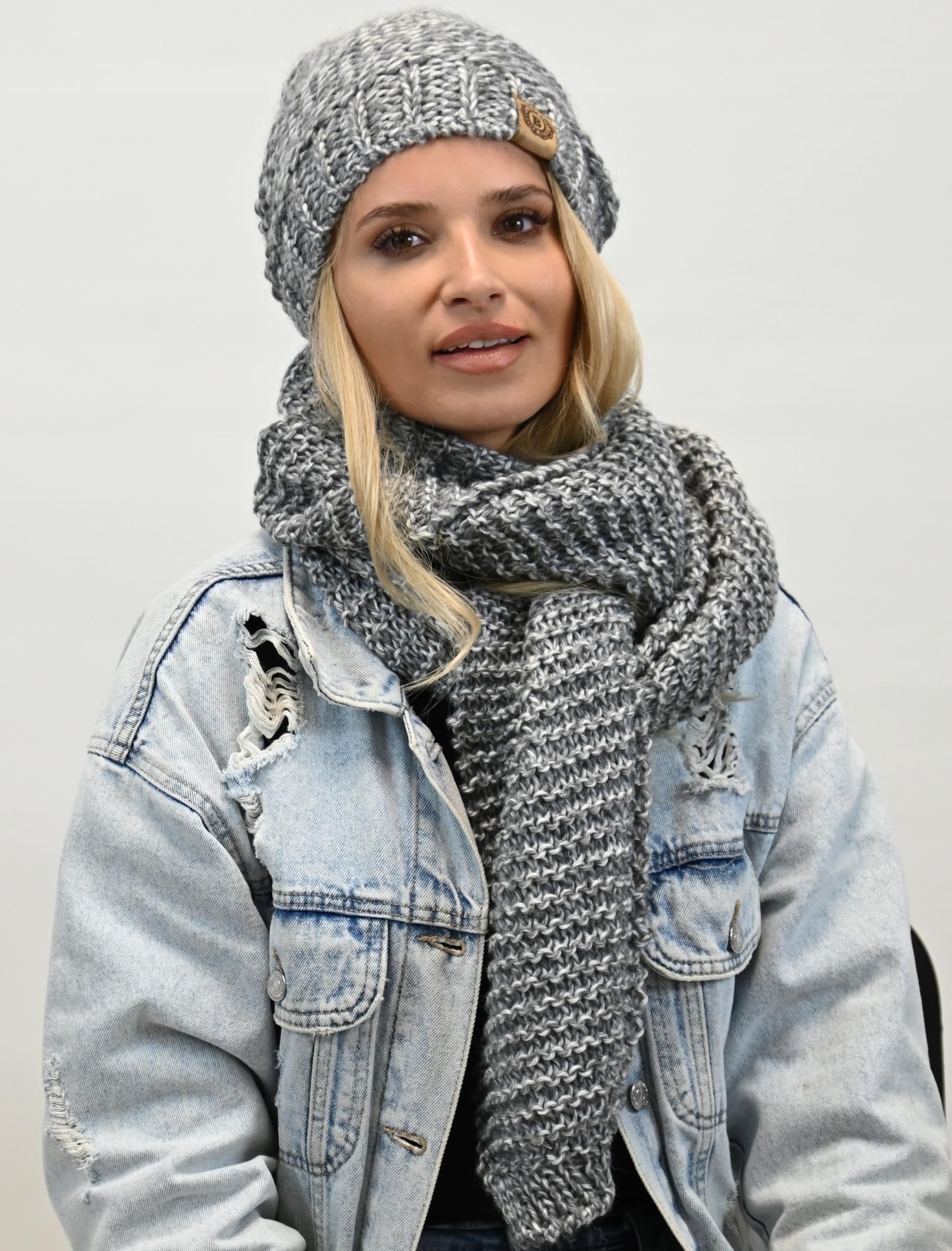Modny Ciepły Komplet Damski Zimowy Melanżowy Wz3