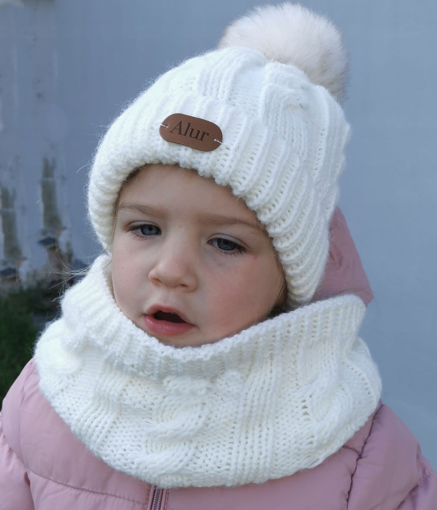 CZAPKA KOMIN RĘKAWICZKI KOMPLET DZIECIĘCY CIEPŁY NA ZIMĘ MODNY POMPON A1
