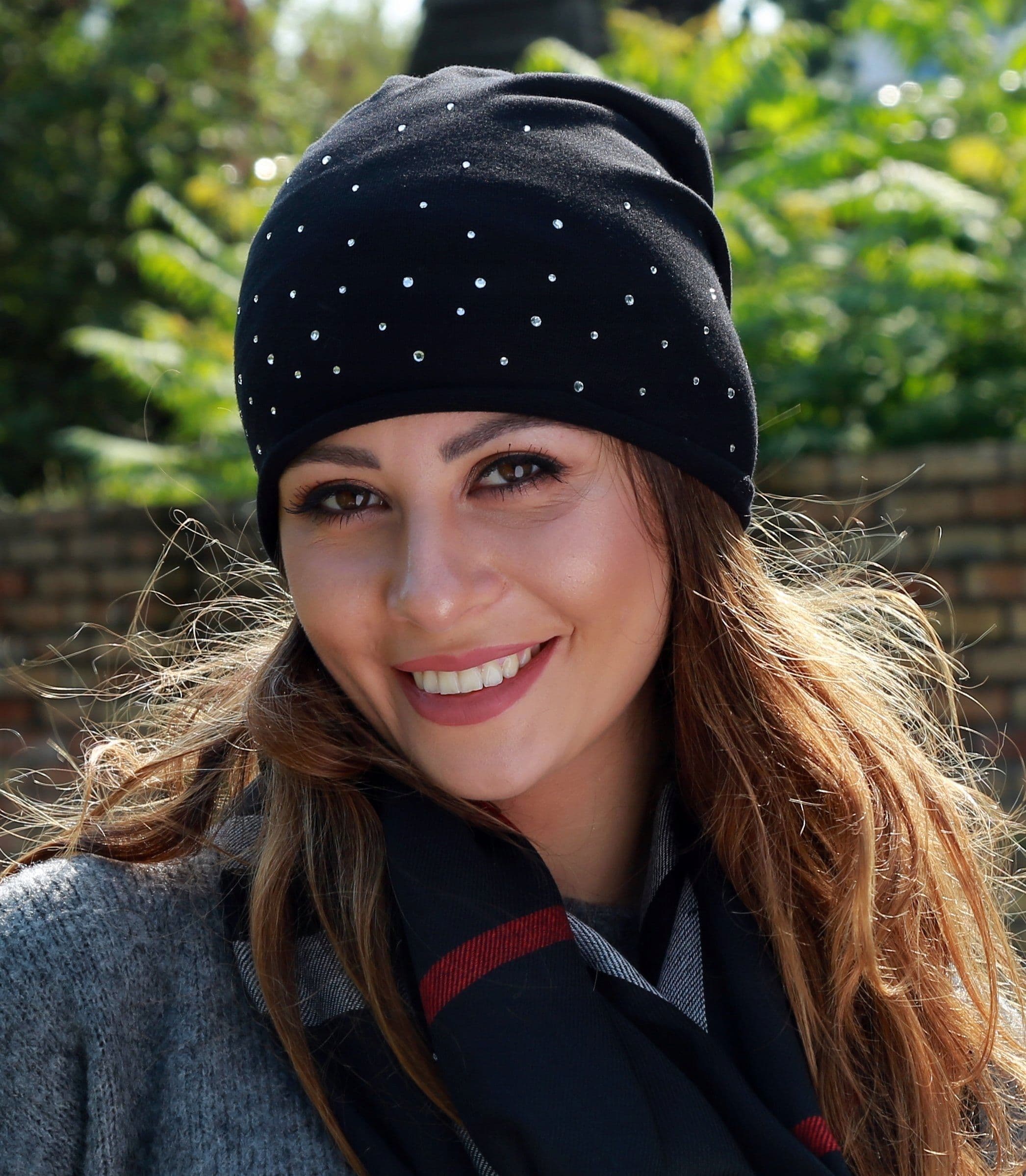 Klasyczna CZAPKA damska z bawełny przejściowa BEANIE Cyrkonie Czarna