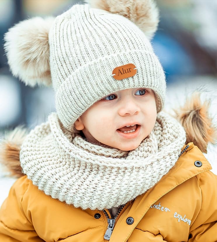 Ciepły komplet dziecięcy CZAPKA KOMIN Modna Prążek, Pompony POLAR