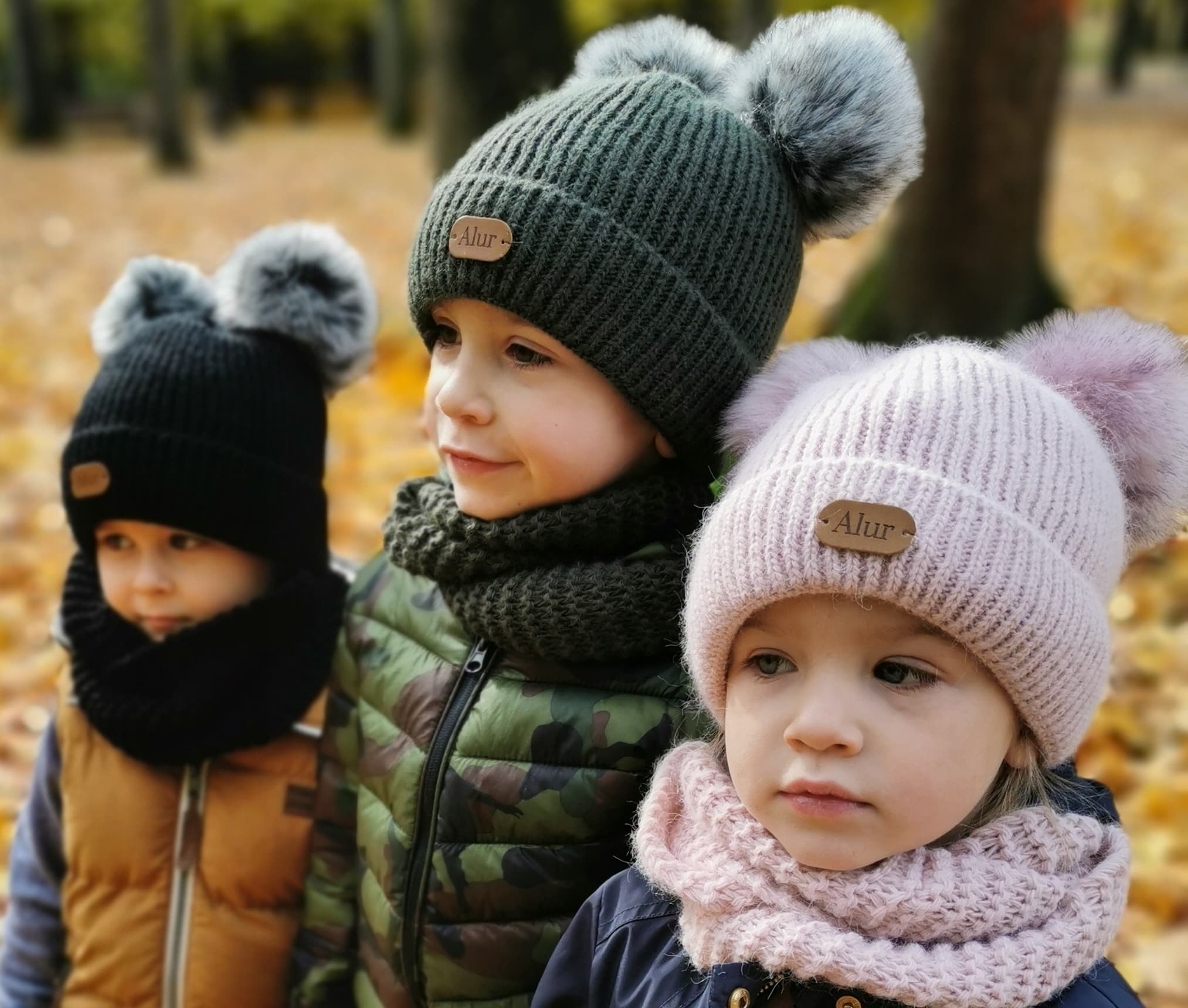 Ciepła CZAPKA dwa POMPONY POLAR Kolory 3-15 LAT