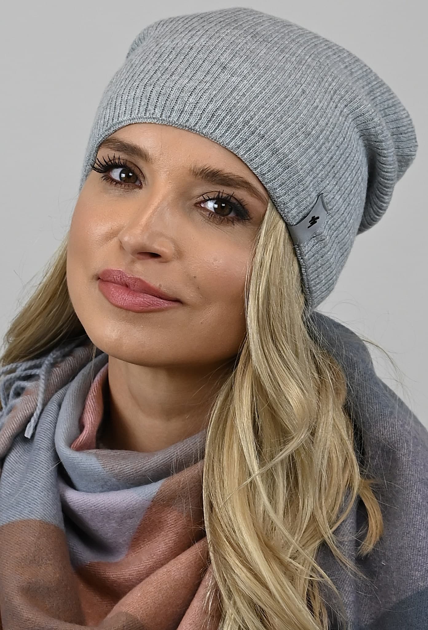 CZAPKA na polarze smerfetka beanie prążek