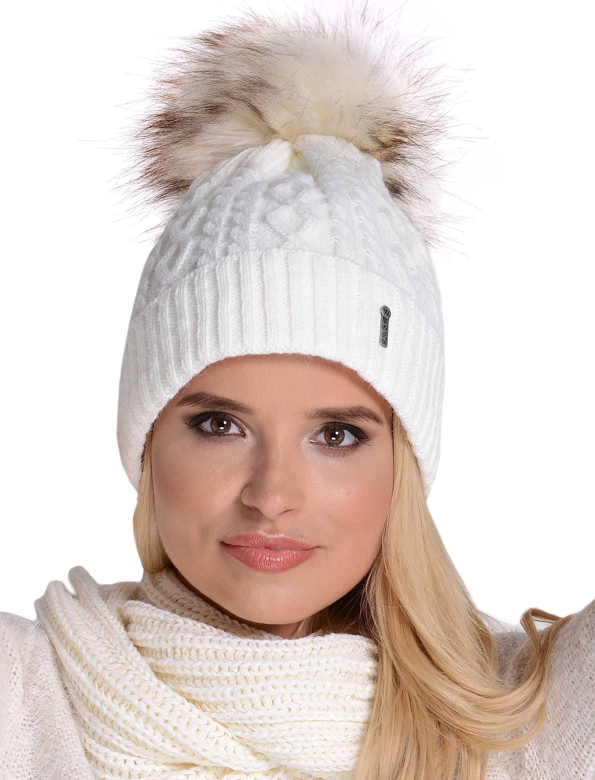 damska Zimowa CZAPKA z wełny na polarze POMPON LATTE polski producent C17