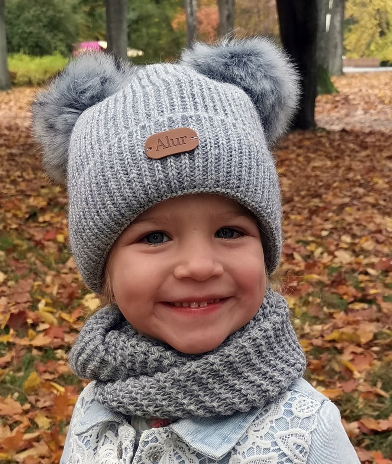 Gruby KOMPLET czapka i komin dwa pompony SZARY