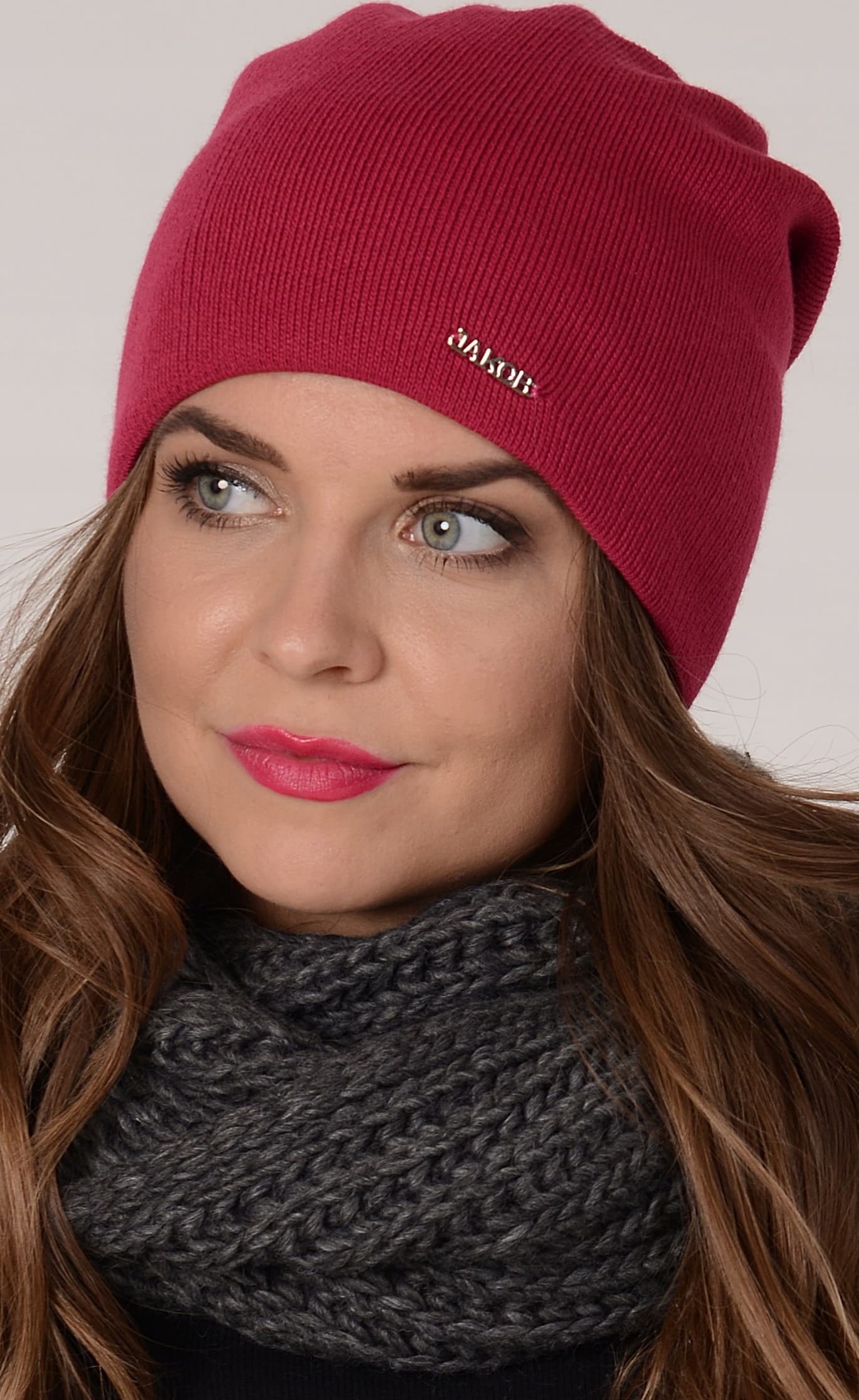Podpinana czapka damska smerfetka beanie J6